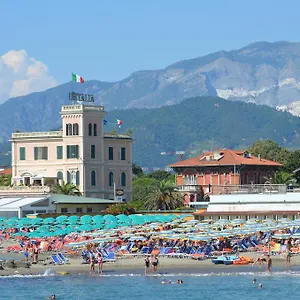 *** Szálloda Italia Olaszország
