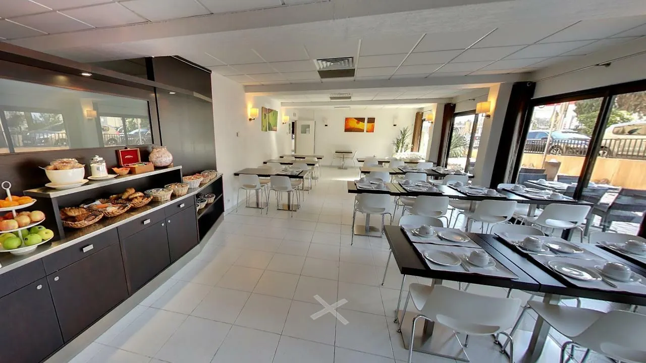 Hotel Le Collier Antibes 3*,